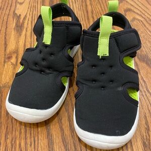 Toddler/kid water shoes